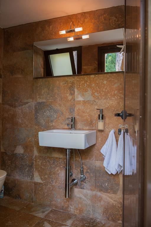Naftilos Villa Sani With Private Pool Zewnętrze zdjęcie